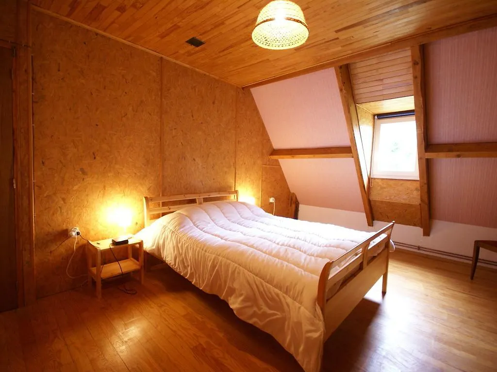 Beautiful Holiday Home Near The Forest Murat