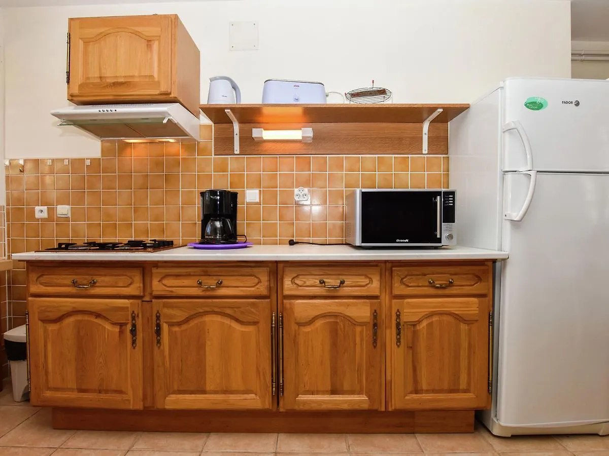 Beautiful Holiday Home Near The Forest Murat